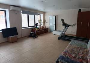 Дом 352м&sup2;, 3-этажный, участок 12 сот.  