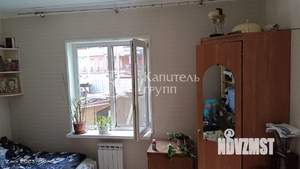 Дом 180м&sup2;, 3-этажный, участок 4 сот.  