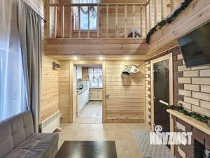 Дом 60м&sup2;, 2-этажный, участок 10 сот.  