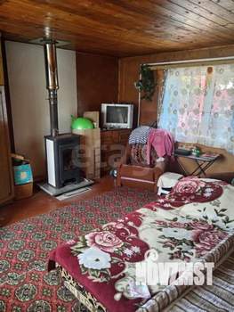 Дом 50м&sup2;, 2-этажный, участок 4 сот.  