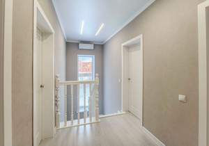 Дом 180м&sup2;, 2-этажный, участок 5 сот.  