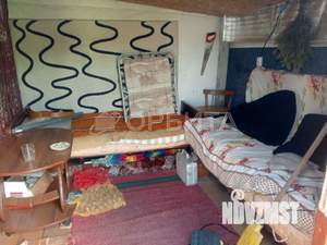 Дом 18м², 2-этажный, участок 10 сот.  