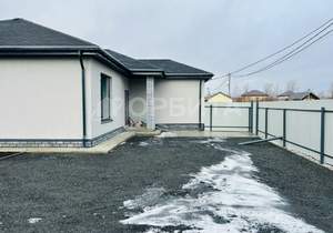 Дом 137м&sup2;, 2-этажный, участок 0 сот.  