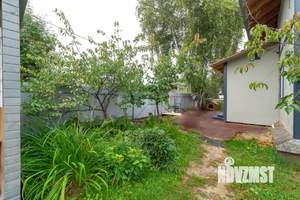 Дом 60м&sup2;, 2-этажный, участок 5 сот.  