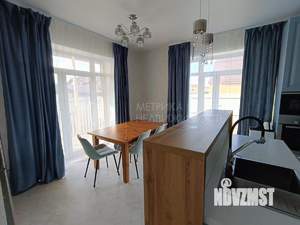 Коттедж 220м², 2-этажный, участок 9 сот.  