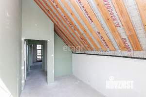 Дом 140м², 2-этажный, участок 8 сот.  