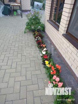 Дом 100м&sup2;, 2-этажный, участок 6 сот.  