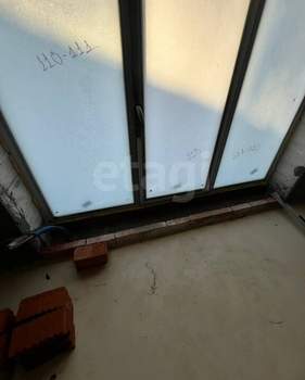 Дом 180м&sup2;, 1-этажный, участок 6 сот.  