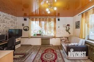 Дом 190м², 3-этажный, участок 3 сот.  
