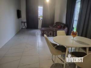 Дом 245м&sup2;, 2-этажный, участок 5 сот.  