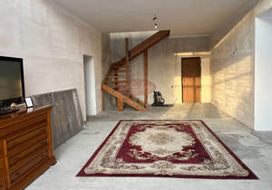 Дом 245м&sup2;, 2-этажный, участок 10 сот.  