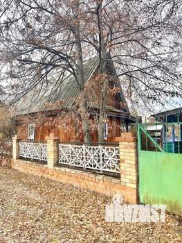 Дом 50м&sup2;, 2-этажный, участок 10 сот.  