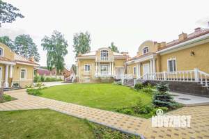 Дом 450м², 3-этажный, участок 22 сот.  