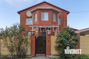 Дом 269м², 2-этажный, участок 12 сот.  