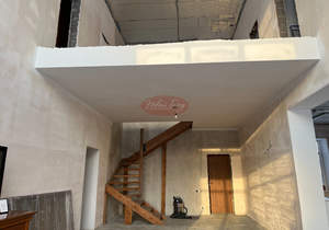 Дом 245м&sup2;, 2-этажный, участок 10 сот.  