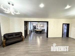 Дом 240м², 2-этажный, участок 8 сот.  