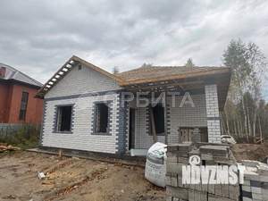 Дом 100м², 2-этажный, участок 6 сот.  