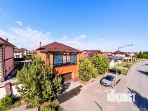 Дом 362м&sup2;, 2-этажный, участок 10 сот.  