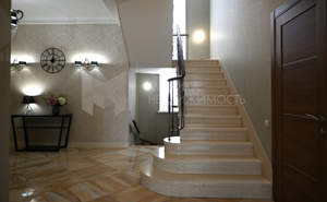 Дом 350м&sup2;, 3-этажный, участок 11 сот.  