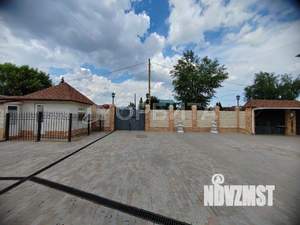 Дом 425м&sup2;, 2-этажный, участок 16 сот.  