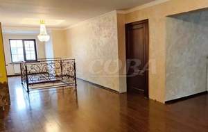 Дом 280м&sup2;, 2-этажный, участок 8 сот.  