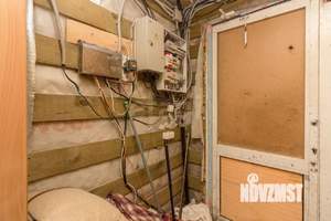 Дом 327м&sup2;, 3-этажный, участок 6 сот.  