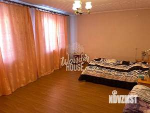 Дом 330м&sup2;, 2-этажный, участок 10 сот.  