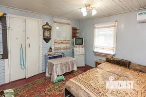 Дом 30м², 2-этажный, участок 10 сот.  