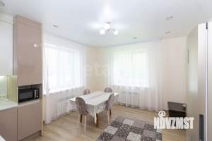 Дом 168м&sup2;, 2-этажный, участок 7 сот.  