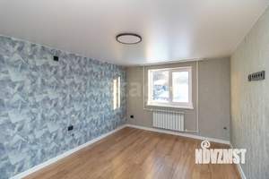 Дом 42м&sup2;, 2-этажный, участок 10 сот.  