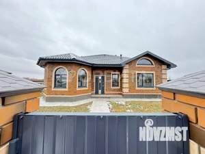 Дом 120м², 2-этажный, участок 9 сот.  