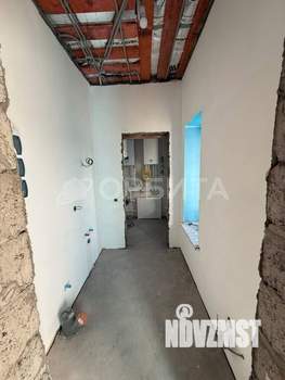 Дом 100м&sup2;, 2-этажный, участок 5 сот.  