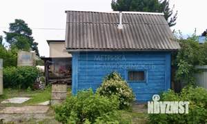Дом 30м², 2-этажный, участок 6 сот.  