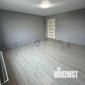 Дом 75м&sup2;, 2-этажный, участок 6 сот.  