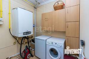 Дом 139м², 2-этажный, участок 10 сот.  