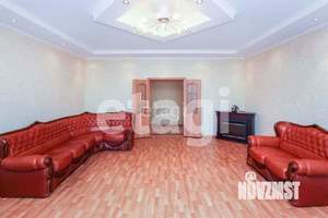 Дом 298м², 2-этажный, участок 12 сот.  