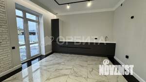 Дом 170м&sup2;, 2-этажный, участок 8 сот.  