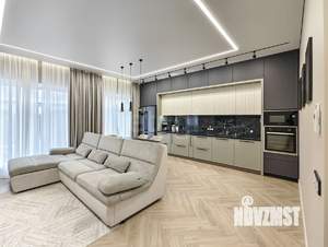 Дом 147м&sup2;, 1-этажный, участок 7 сот.  