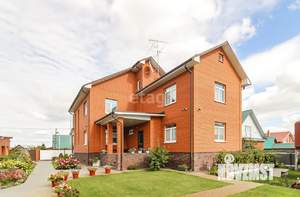 Дом 401м&sup2;, 2-этажный, участок 13 сот.  