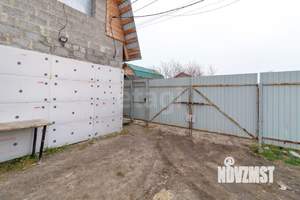 Дом 68м&sup2;, 2-этажный, участок 4 сот.  