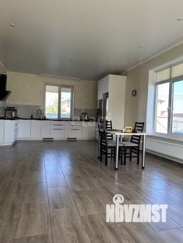 Дом 189м&sup2;, 2-этажный, участок 9 сот.  