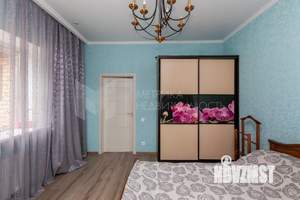 Коттедж 280м², 3-этажный, участок 12 сот.  