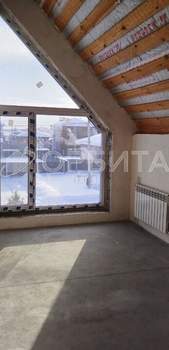 Дом 174м&sup2;, 2-этажный, участок 0 сот.  