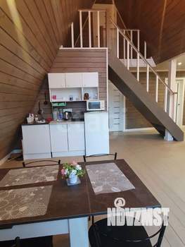 Дом 100м&sup2;, 2-этажный, участок 8 сот.  