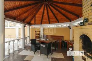 Дом 196м&sup2;, 2-этажный, участок 5 сот.  