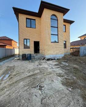 Дом 170м&sup2;, 2-этажный, участок 7 сот.  