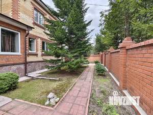 Дом 349м², 2-этажный, участок 15 сот.  