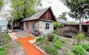 Дом 16м², 2-этажный, участок 5 сот.  