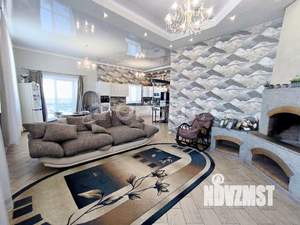 Дом 223м&sup2;, 2-этажный, участок 9 сот.  