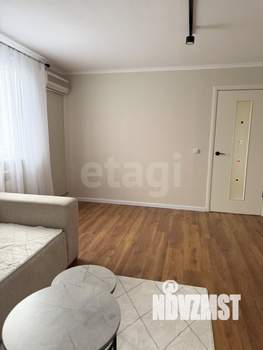 Дом 190м², 2-этажный, участок 6 сот.  